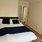 Cosy Camden 3 Bed - Sleeps 6