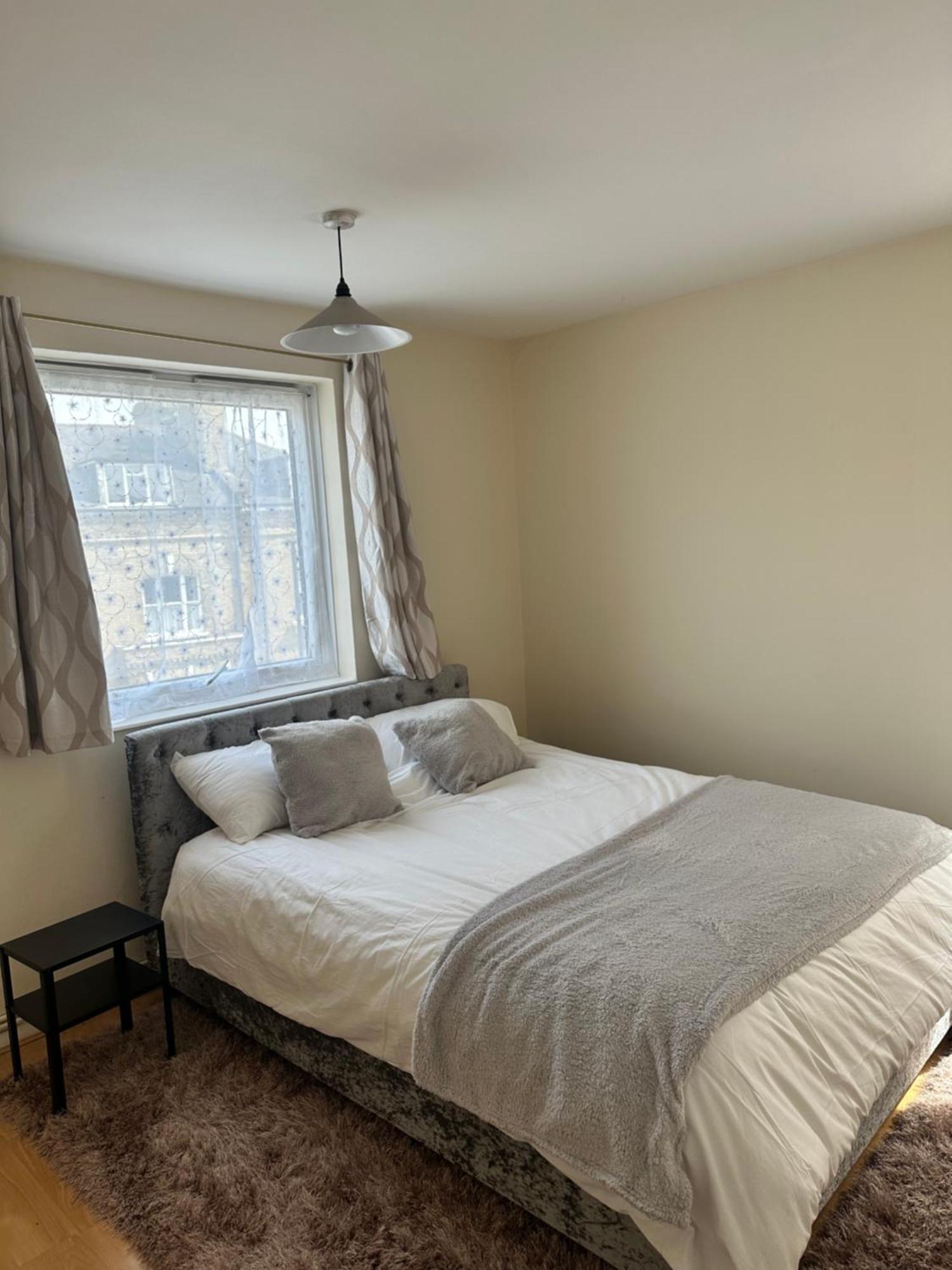 Cosy Camden 3 Bed - Sleeps 6 Apartment *